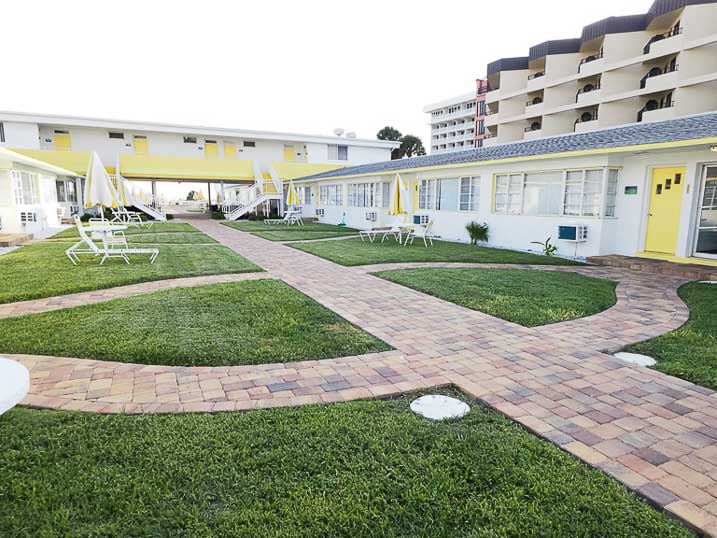 The courtyard promenade is a quaint and relaxing place to lounge.